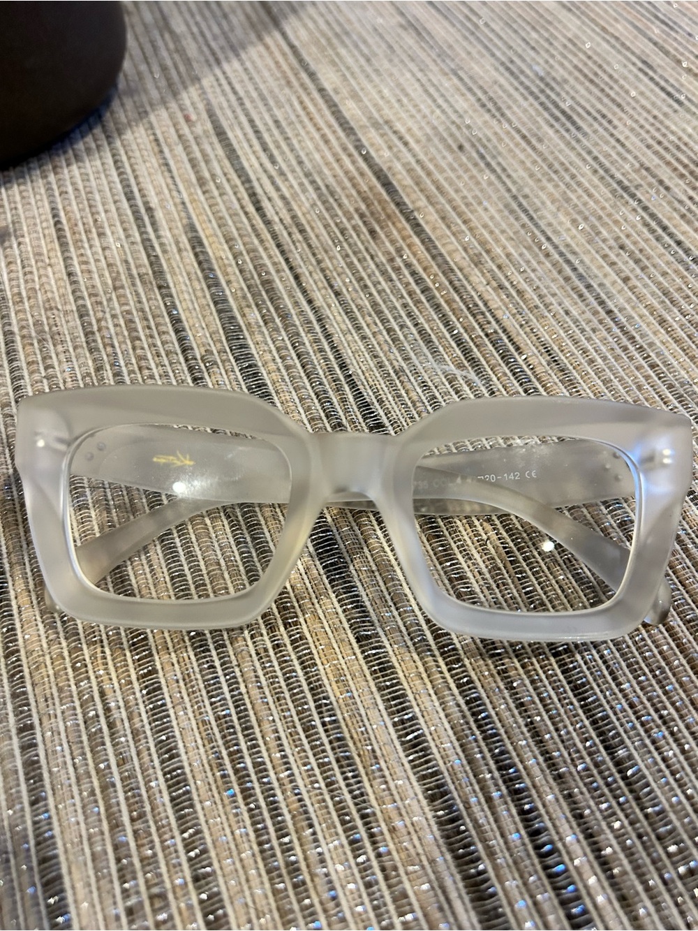 Frosted Clear Square Frame Glasses - Women's Fashion Eyewear
